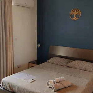  Séjour chez l'habitant Airport Bedroom With Bathroom Self Check In And Self Check Out Air-condition Included Malte